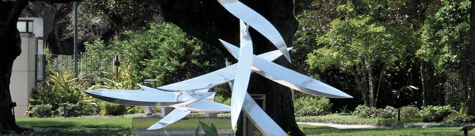 See more than 90 works set within a picturesque Louisiana landscape.
